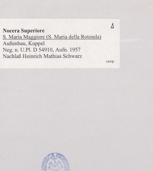 Rückseite von Bibliotheca Hertziana [https://www.deutsche-digitale-bibliothek.de/content/lizenzen/rv-fz/] Santa Maria Maggiore - Kuppel, Detail, bh510997_recto. Foto.