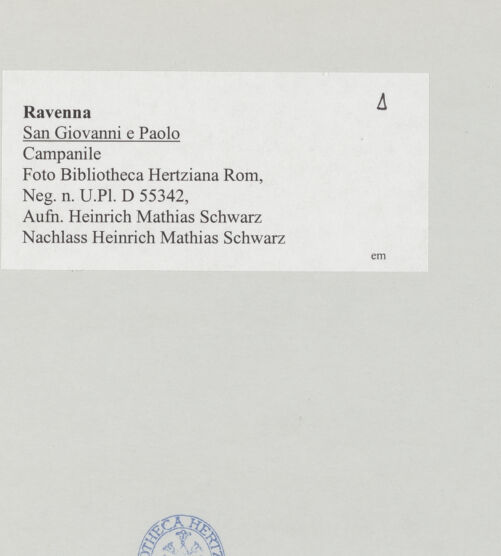 Rückseite von Bibliotheca Hertziana [https://www.deutsche-digitale-bibliothek.de/content/lizenzen/rv-fz/] Santa Maria MaggioreCampanile - Ansicht von Westen, bh514834_recto. Foto: Schwarz, Heinrich Mathias.