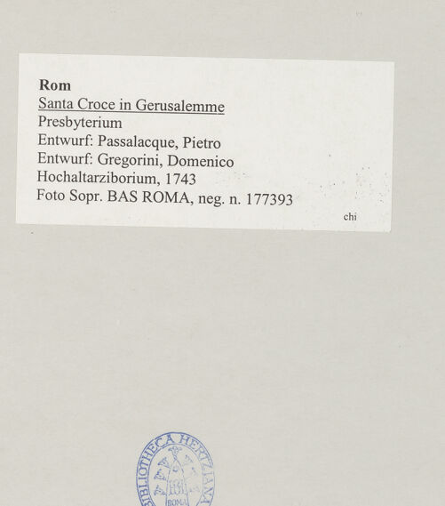 Rückseite von Sopr. BAS ROMA [https://www.deutsche-digitale-bibliothek.de/content/lizenzen/rv-ez/] HochaltarAltarziborium - , bh514908_recto. Foto.