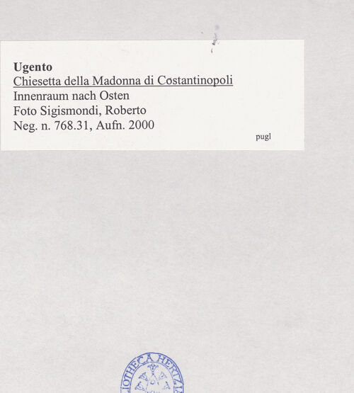 Rückseite von Sigismondi, Roberto [https://www.deutsche-digitale-bibliothek.de/content/lizenzen/rv-fz/] Chiesetta della Madonna di Costantinopoli - Inneres nach Osten, bh514943_recto. Foto: Sigismondi, Roberto.