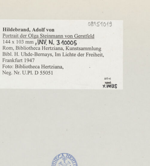 Rückseite von Bibliotheca Hertziana [https://www.deutsche-digitale-bibliothek.de/content/lizenzen/rv-fz/] Portrait der Olga Steinmann von Gerstfeldt (Profil im Holzrahmen?) - Gesamtansicht mit Rahmen, bh515563_recto. Foto.