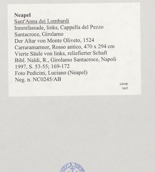 Rückseite von Pedicini, Luciano [https://www.deutsche-digitale-bibliothek.de/content/lizenzen/rv-ez/] Der Altar von Monteoliveto (Altare del Pezzo)Groteske - Vierte Säule von links, ornamentierter Schaft, bh517439_recto. Foto: Pedicini, Luciano.