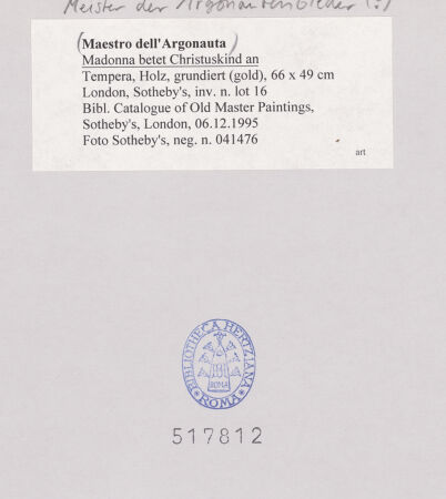 Rückseite von Sotheby's [https://www.deutsche-digitale-bibliothek.de/content/lizenzen/rv-fz/] Maria in Anbetung des Christuskindes - , bh517812_recto. Foto.