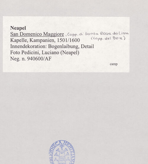 Rückseite von Pedicini, Luciano [https://rightsstatements.org/page/CNE/1.0/] Cappella di Santa Rosa da Lima - Innendekoration: Bogenleibung, Detail, bh518908_recto. Foto: Pedicini, Luciano.