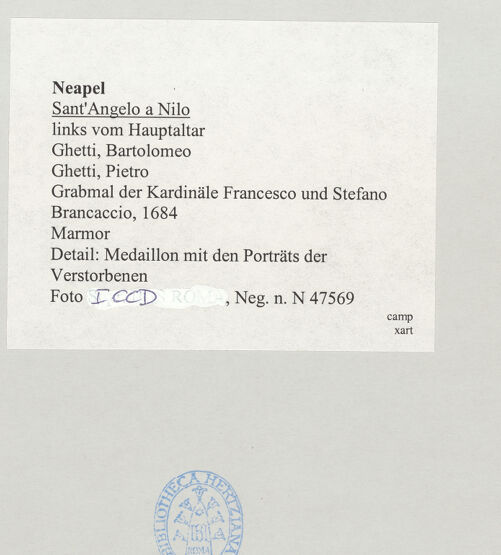 Rückseite von ICCD [https://www.deutsche-digitale-bibliothek.de/content/lizenzen/rv-ez/] Grabmal der Kardinäle Francesco und Stefano Brancaccio - Detail: Medaillon mit den Porträts der Verstorbenen, bh521664_recto. Foto.