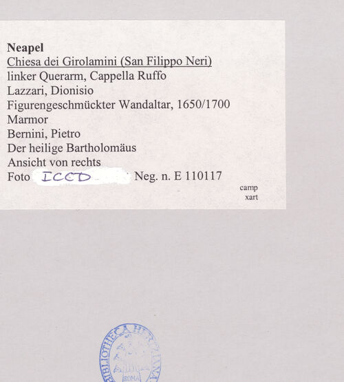 Rückseite von ICCD [https://www.deutsche-digitale-bibliothek.de/content/lizenzen/rv-ez/] WandaltarDer Apostel Bartholomäus - Detail: Oberkörper von rechts, bh521704_recto. Foto.