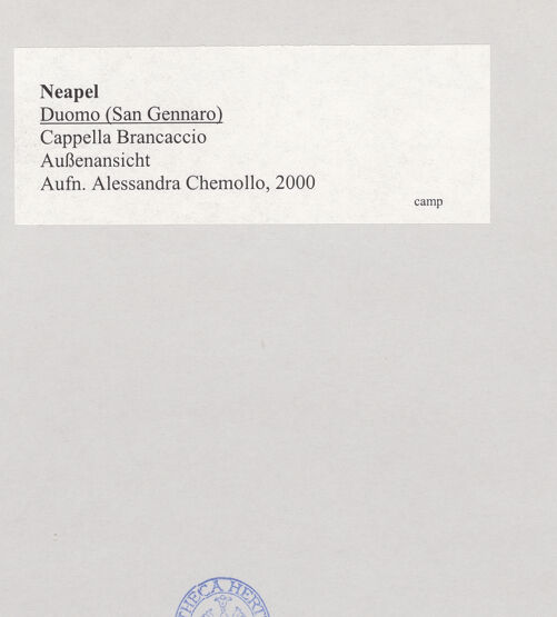 Rückseite von Chemollo, Alessandra [https://www.deutsche-digitale-bibliothek.de/content/lizenzen/rv-ez/] DuomoNordseite - Detail, Cappella Brancaccio, bh524747_recto. Foto: Chemollo, Alessandra.