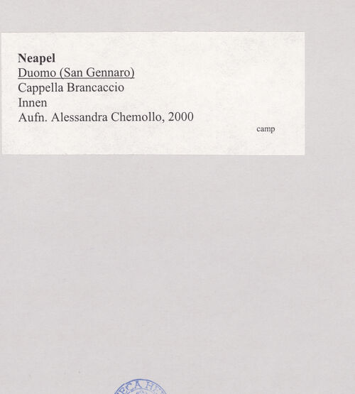 Rückseite von Chemollo, Alessandra [https://www.deutsche-digitale-bibliothek.de/content/lizenzen/rv-ez/] DuomoCappella Brancaccio - Fassade, bh524748_recto. Foto: Chemollo, Alessandra.