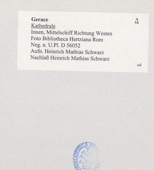 Rückseite von Bibliotheca Hertziana [https://www.deutsche-digitale-bibliothek.de/content/lizenzen/rv-fz/] Cattedrale - Blick in Richtung Innenfassade, bh524804_recto. Foto: Schwarz, Heinrich Mathias.