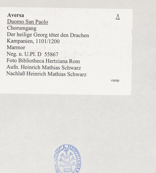 Rückseite von Bibliotheca Hertziana [https://www.deutsche-digitale-bibliothek.de/content/lizenzen/rv-fz/] Reliefe aus dem zerstörten Hauptportal: Der heilige Georg tötet den Drachen; Elefant und Löwen - Der heilige Georg tötet den Drachen, bh526256_recto. Foto: Schwarz, Heinrich Mathias.