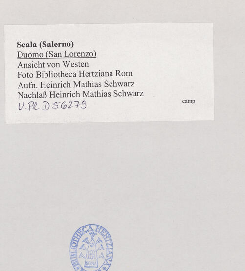 Rückseite von Bibliotheca Hertziana [https://www.deutsche-digitale-bibliothek.de/content/lizenzen/rv-fz/] Duomo - Ansicht von Westen, bh526400_recto. Foto: Schwarz, Heinrich Mathias.