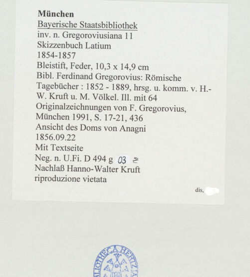 Rückseite von Bibliotheca Hertziana [https://www.deutsche-digitale-bibliothek.de/content/lizenzen/rv-ez/] Skizzenbuch LatiumTextseite; der Dom von Anagni - rechts, mit Textseite, bh530127_recto. Foto.