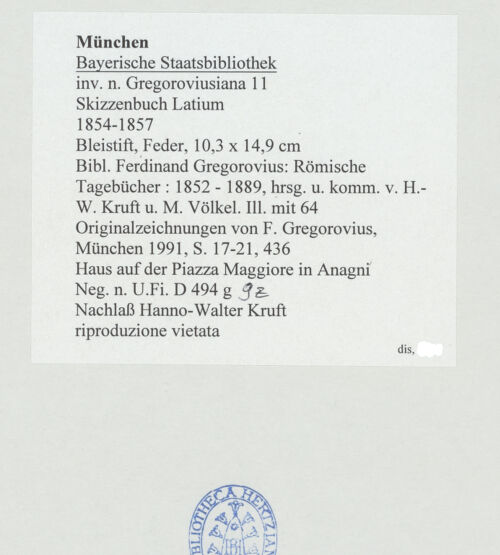 Rückseite von Bibliotheca Hertziana [https://www.deutsche-digitale-bibliothek.de/content/lizenzen/rv-ez/] Skizzenbuch LatiumHaus auf der Piazza Maggiore (Piazza Cavour?) in Anagni - , bh530132_recto. Foto.