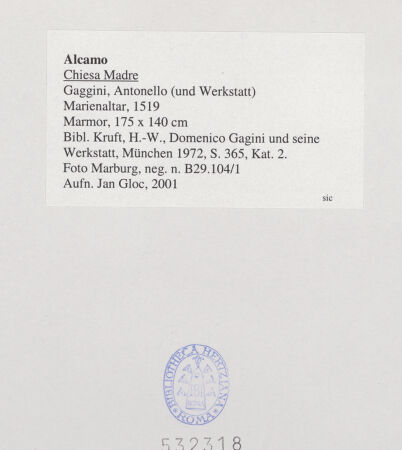 Rückseite von Foto Marburg [https://www.deutsche-digitale-bibliothek.de/content/lizenzen/rv-fz/] Marienaltar - Gesamtansicht, bh532318_recto. Foto: Gloc, Jan.