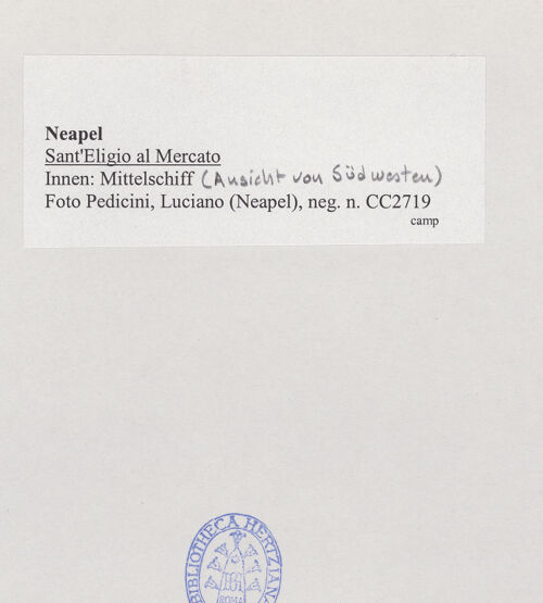 Rückseite von Pedicini, Luciano [https://www.deutsche-digitale-bibliothek.de/content/lizenzen/rv-ez/] Sant'Eligio al Mercato - Nördliche Arkadenwand von Südwesten, bh532452_recto. Foto: Pedicini, Luciano.