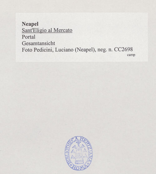 Rückseite von Pedicini, Luciano [https://www.deutsche-digitale-bibliothek.de/content/lizenzen/rv-ez/] Sant'Eligio al MercatoWestfassade - Gesamtansicht, bh532455_recto. Foto: Pedicini, Luciano.