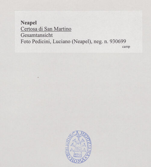 Rückseite von Pedicini, Luciano [https://www.deutsche-digitale-bibliothek.de/content/lizenzen/rv-ez/] Certosa di San Martino - Gesamtansicht, bh532473_recto. Foto: Pedicini, Luciano.