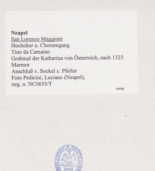 Rückseite von Pedicini, Luciano [https://www.deutsche-digitale-bibliothek.de/content/lizenzen/rv-ez/] Grabmal der Katharina von Österreich - Anschluss v. Sockel z. Pfeiler, bh532489_recto. Foto: Pedicini, Luciano.