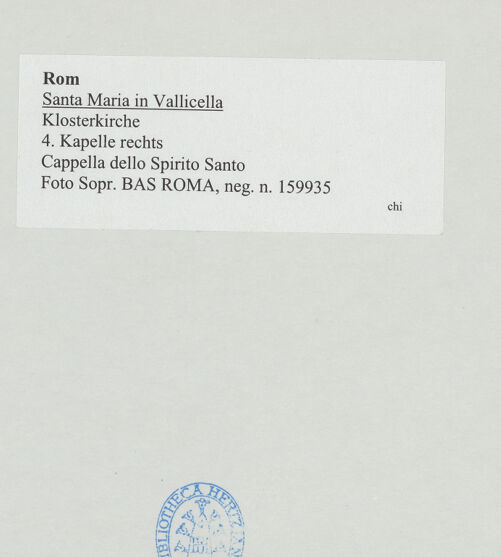 Rückseite von Sopr. BAS ROMA [https://www.deutsche-digitale-bibliothek.de/content/lizenzen/rv-ez/] Santa Maria in VallicellaCappella dello Spirito Santo - , bh533799_recto. Foto.