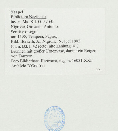 Rückseite von Bibliotheca Hertziana [http://creativecommons.org/publicdomain/mark/1.0/] Scritti e disegniBrunnen mit großer Urnenvase, darauf ein Reigen von Tänzern - , bh534384_recto. Foto: D'Onofrio, Cesare.