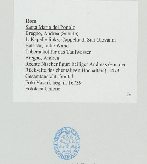 Rückseite von Vasari [https://rightsstatements.org/page/CNE/1.0/] TabernakelpendantsTabernakel für das TaufwasserRechte Nischenfigur: heiliger Andreas (von der Rückseite des ehemaligen Hochaltars) - Gesamtansicht, frontal, bh534643_recto. Foto.