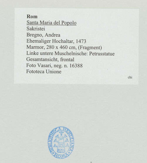 Rückseite von Vasari [https://www.deutsche-digitale-bibliothek.de/content/lizenzen/rv-ez/] Ehemaliger HochaltarLinke untere Muschelnische: Petrusstatue - Gesamtansicht, frontal, bh534656_recto. Foto.