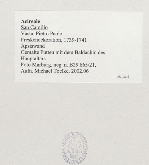 Rückseite von Foto Marburg [https://www.deutsche-digitale-bibliothek.de/content/lizenzen/rv-ez/] MarienzyklusGemalte Putten mit dem Baldachin des Hauptaltars - Detail, bh537788_recto. Foto: Tölke, Michael.