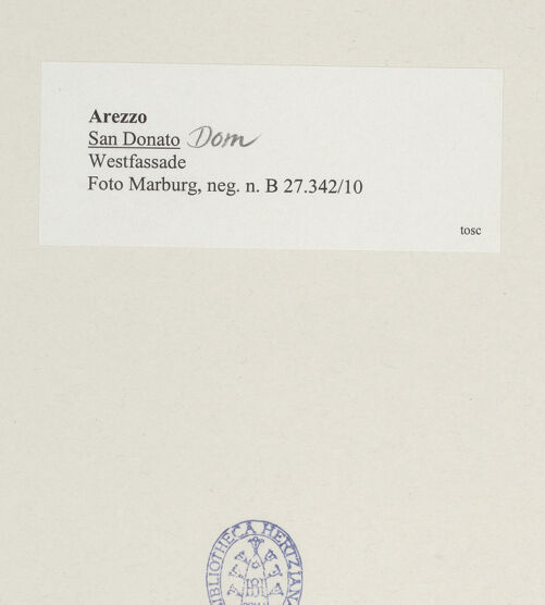 Rückseite von Foto Marburg [https://www.deutsche-digitale-bibliothek.de/content/lizenzen/rv-ez/] DuomoWestfassade - Gesamtansicht von Westen, bh538019_recto. Foto: Haag, Paul.