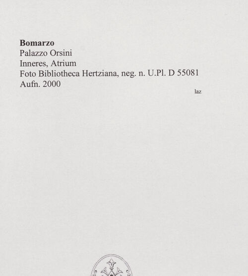 Rückseite von Bibliotheca Hertziana [https://www.deutsche-digitale-bibliothek.de/content/lizenzen/rv-fz/] Palazzo Orsini - Inneres, Atrium, bh556716_recto. Foto.