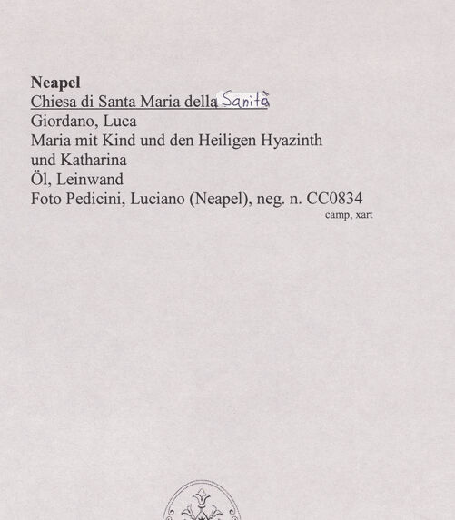 Rückseite von Pedicini, Luciano [https://www.deutsche-digitale-bibliothek.de/content/lizenzen/rv-ez/] Madonna mit den heiligen Hyazinth, Rosa von Lima und Katharina von Siena - Gesamtansicht (Seitenlicht), bh570601_recto. Foto.