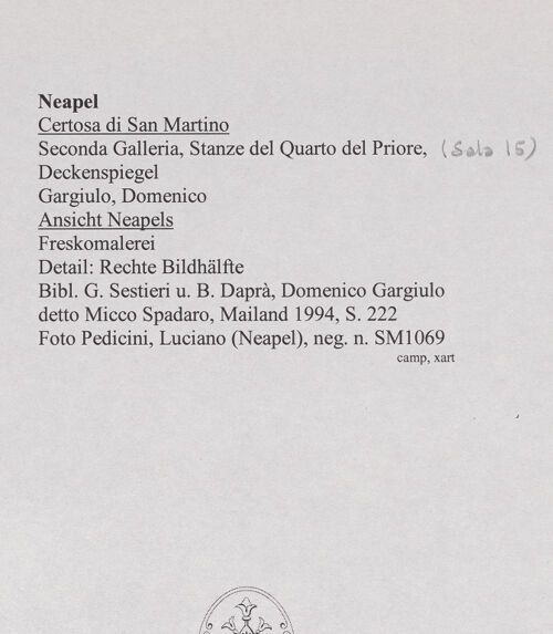 Rückseite von Pedicini, Luciano [https://www.deutsche-digitale-bibliothek.de/content/lizenzen/rv-ez/] Saal 15Ansicht Neapels mit dem heiligen Martin - Detail: Rechte Bildhälfte, bh570635_recto. Foto: Pedicini, Luciano.