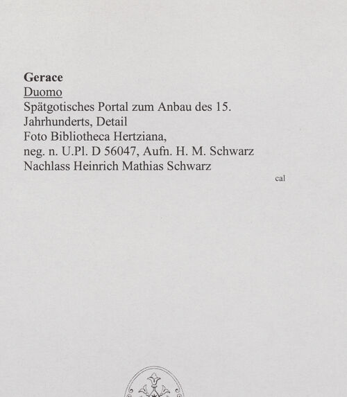 Rückseite von Bibliotheca Hertziana [https://www.deutsche-digitale-bibliothek.de/content/lizenzen/rv-fz/] Portal zur Kapelle des Heiligen Josef - Gesamtansicht, bh571624_recto. Foto: Schwarz, Heinrich Mathias.