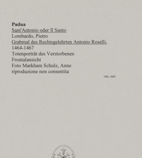 Rückseite von Markham Schulz, Anne [https://www.deutsche-digitale-bibliothek.de/content/lizenzen/rv-ez/] Grabmal des Rechtsgelehrten Antonio Roselli (gest. 1466)TotenkammerDer Verstorbene (Gisant) - Detail: Kopf, bh580035_recto. Foto: Schulz, Anne Markham.