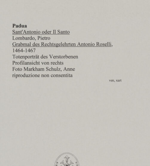 Rückseite von Markham Schulz, Anne [https://www.deutsche-digitale-bibliothek.de/content/lizenzen/rv-ez/] Grabmal des Rechtsgelehrten Antonio Roselli (gest. 1466)TotenkammerDer Verstorbene (Gisant) - Detail: Kopf (Profilansicht von rechts), bh580037_recto. Foto: Schulz, Anne Markham.