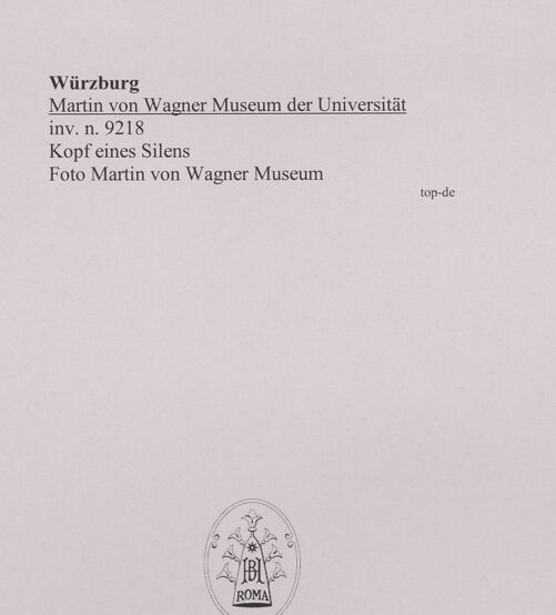 Rückseite von Martin von Wagner Museum [https://www.deutsche-digitale-bibliothek.de/content/lizenzen/rv-ez/] Kopf eines Silens - , bh589008_recto. Foto.