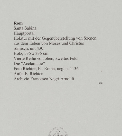 Rückseite von Richter, Ernesto [https://www.deutsche-digitale-bibliothek.de/content/lizenzen/rv-fz/] Holztür mit der Gegenüberstellung von Szenen aus dem Leben von Moses und ChristusDie "Acclamatio" - , bh590600_recto. Foto: Richter, Ernesto.