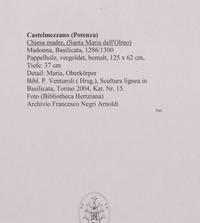 Rückseite von unbekannt [https://www.deutsche-digitale-bibliothek.de/content/lizenzen/rv-fz/] Madonna - Detail: Maria, Oberkörper, bh590740_recto. Foto.