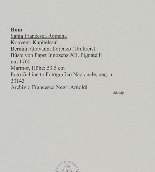 Rückseite von Gabinetto Fotografico Nazionale [https://www.deutsche-digitale-bibliothek.de/content/lizenzen/rv-ez/] Büste von Papst Innozenz XII. Pignatelli - Gesamtansicht, bh590839_recto. Foto.