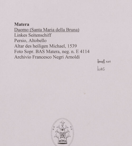 Rückseite von Sopr. BAS Matera [https://www.deutsche-digitale-bibliothek.de/content/lizenzen/rv-ez/] Cappella di San Michele Arcangelo - Gesamtansicht, bh592826_recto. Foto.