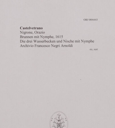 Rückseite von unbekannt [https://www.deutsche-digitale-bibliothek.de/content/lizenzen/rv-fz/] Brunnen mit Nymphe - Die drei  Wasserbecken und Nische mit Nymphe, bh606704_recto. Foto.