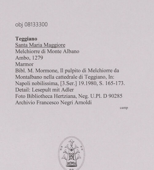 Rückseite von Bibliotheca Hertziana [https://www.deutsche-digitale-bibliothek.de/content/lizenzen/rv-fz/] Kanzelförmiger AmboEvangelistendarstellungen (Kanzelkorb und Lesepult) - Detail: Lesepult mit Adler, bh607486_recto. Foto.