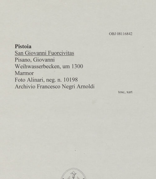 Rückseite von Alinari [https://www.deutsche-digitale-bibliothek.de/content/lizenzen/rv-ez/] Weihwasserbecken - Gesamtansicht, bh608001_recto. Foto.